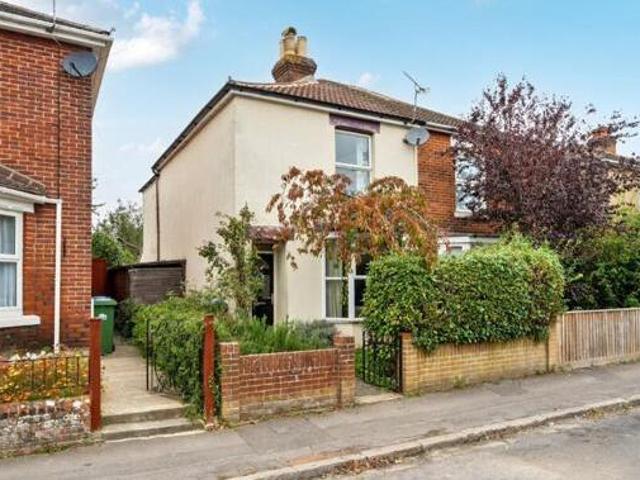 House for sale in Barton Stacey, Hampshire