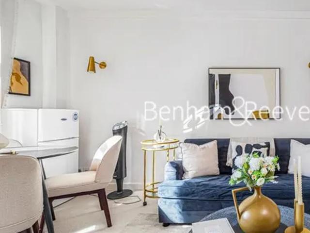 Apartment for rent in Blackfriars, Lyons