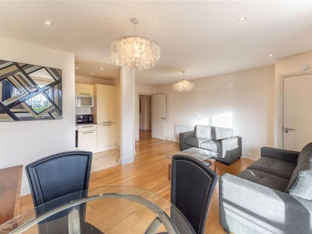 Apartment to rent in Lucan, North Tipperary