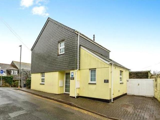 House for sale in Padstow, Cornwall
