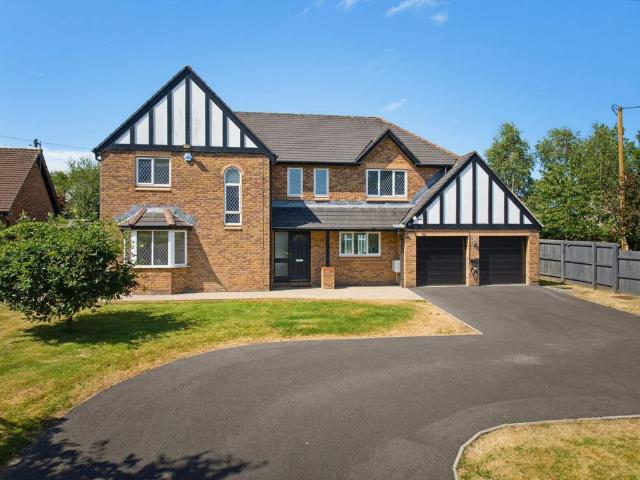 House for rent in Falcon Lodge, Wales