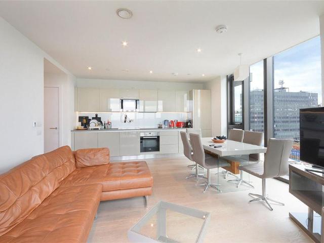 Apartment for rent in Elephant and Castle, Greater London