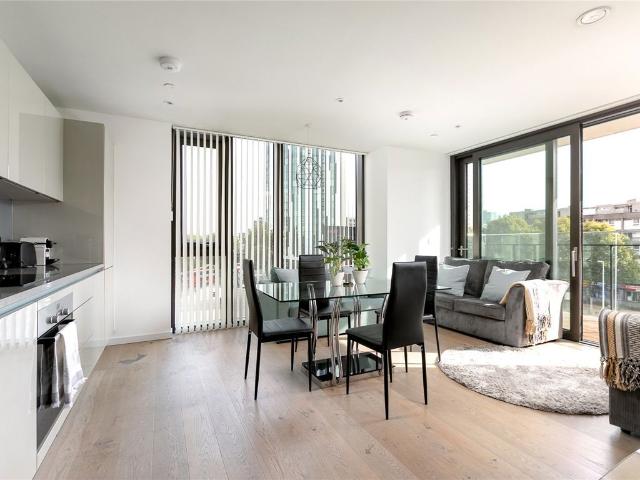 Apartment for rent in Elephant and Castle, Greater London