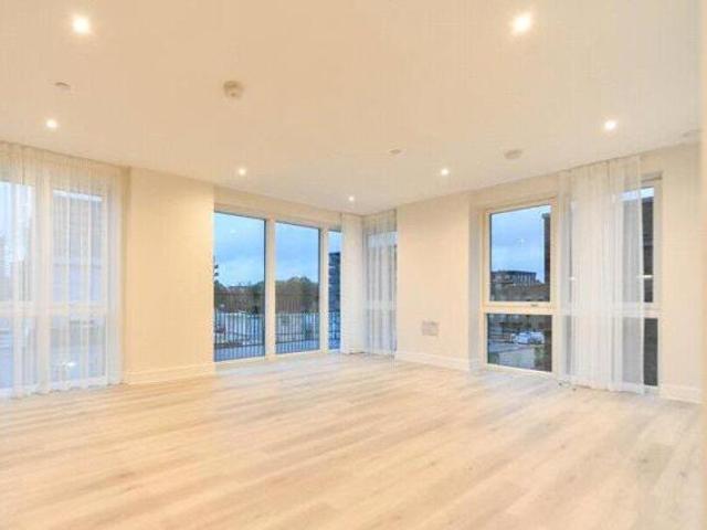 House for rent in Lyons, Greater London
