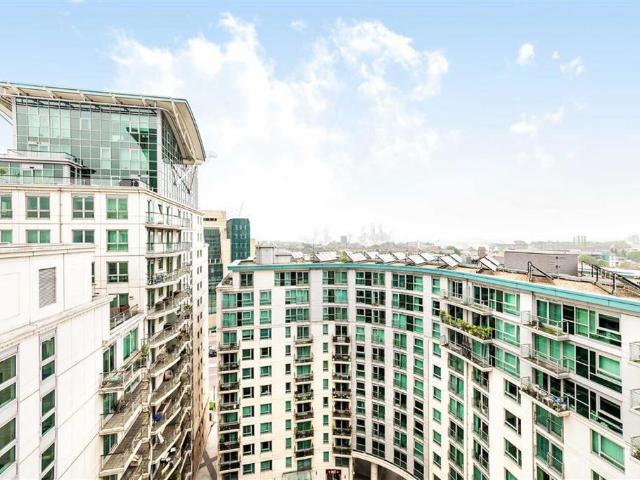 House for rent in Vauxhall, Greater London