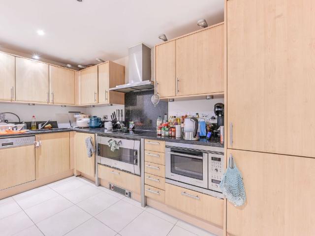 Apartment for rent in Vauxhall, Greater London