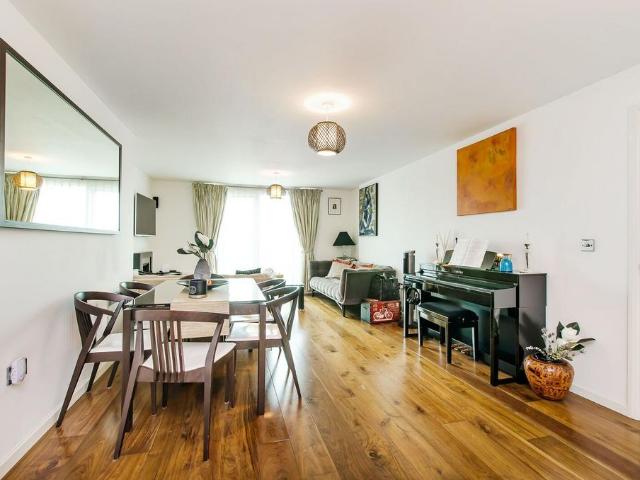 Apartment for rent in Vauxhall, Isle Of Man
