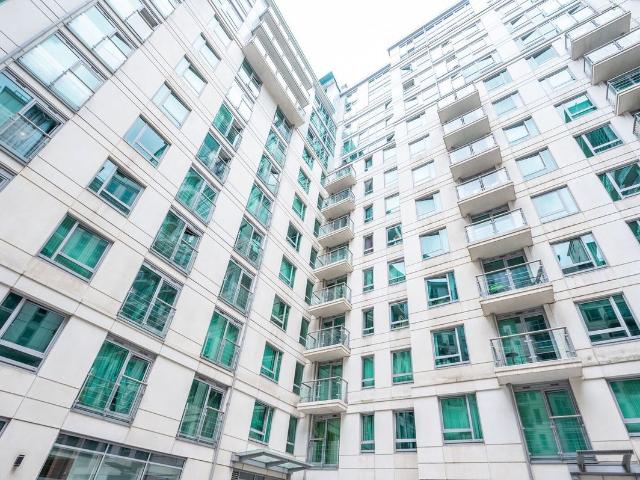 Apartment for rent in Vauxhall, Greater London