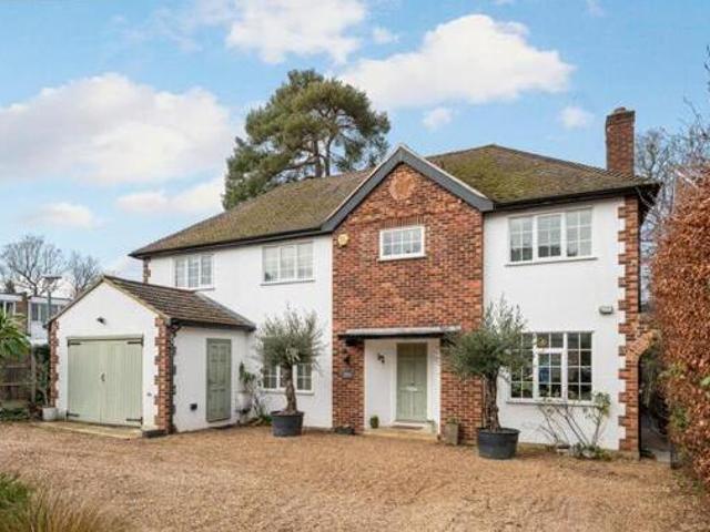 House for sale in Weybridge, Elmbridge