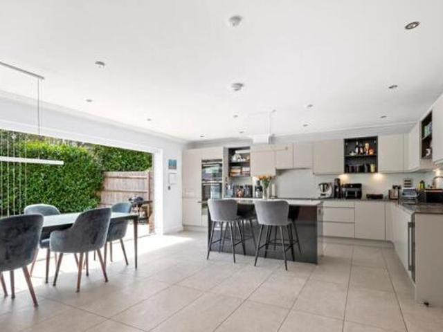 House for sale in Weybridge, Elmbridge