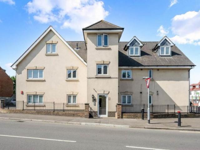Apartment for rent in Ewell, Epsom and Ewell
