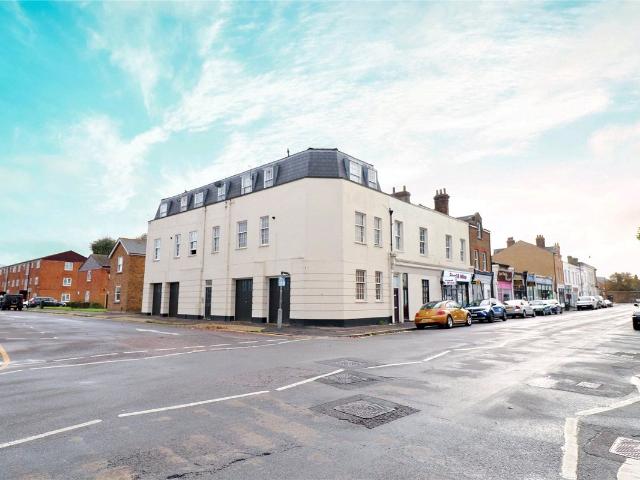 Apartment for rent in North Shoebury, Alton Barnes