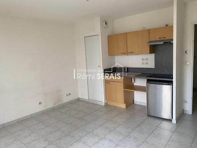 Studio location à Argentan, Saint-georges-des-groseillers