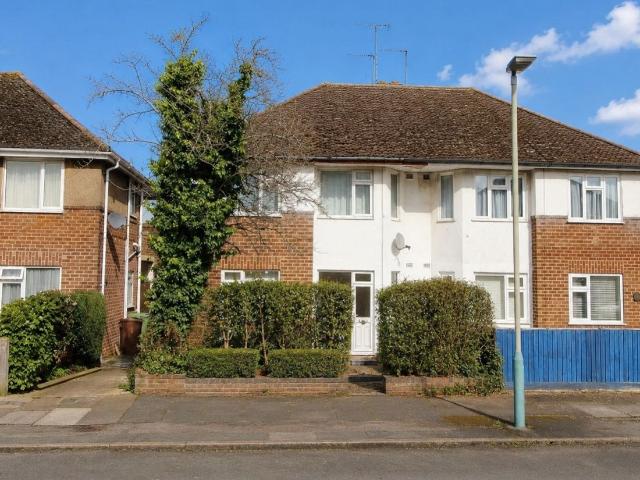 Apartment for rent in Alstone, Golden Valley