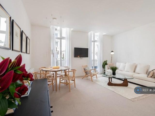 Apartment for rent in Pimlico, Greater London