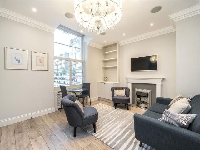 Apartment for rent in Pimlico, Greater London