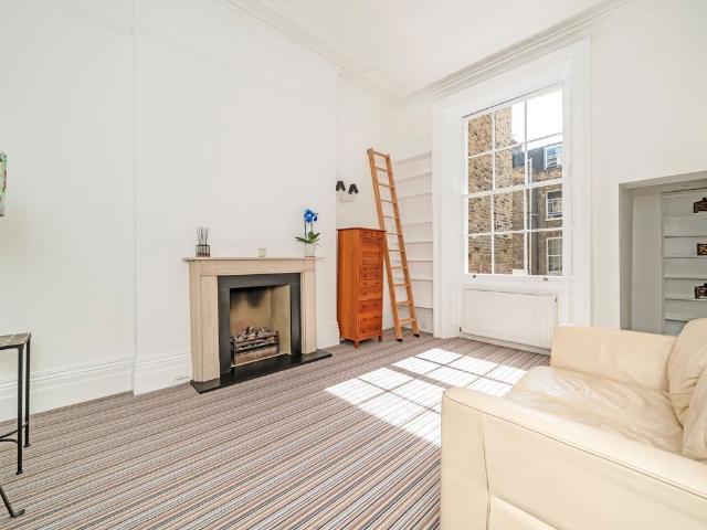 Apartment for rent in Pimlico, Greater London