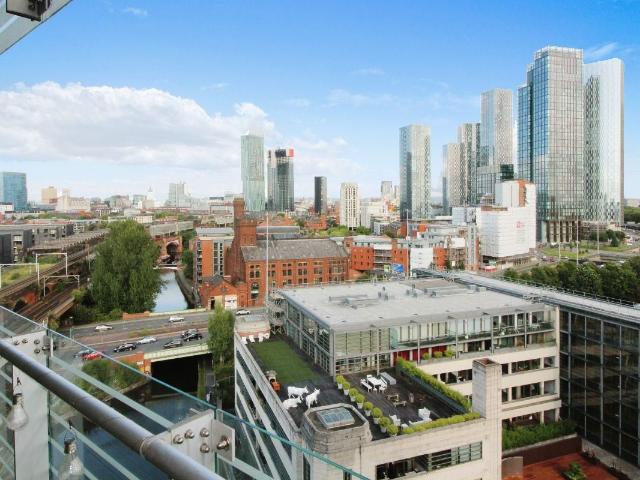 Apartment for rent in Hulme, Georgia