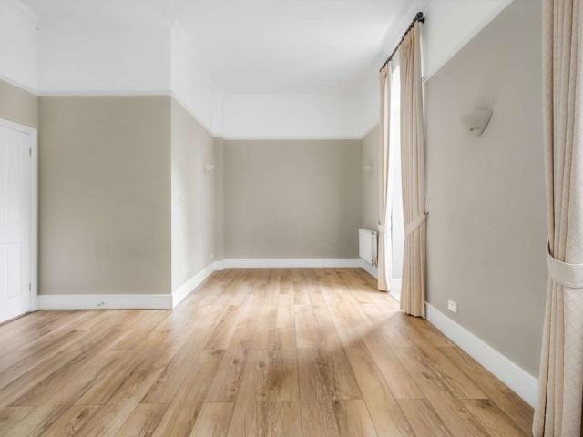 House for rent in Littlemore Park, Oxford