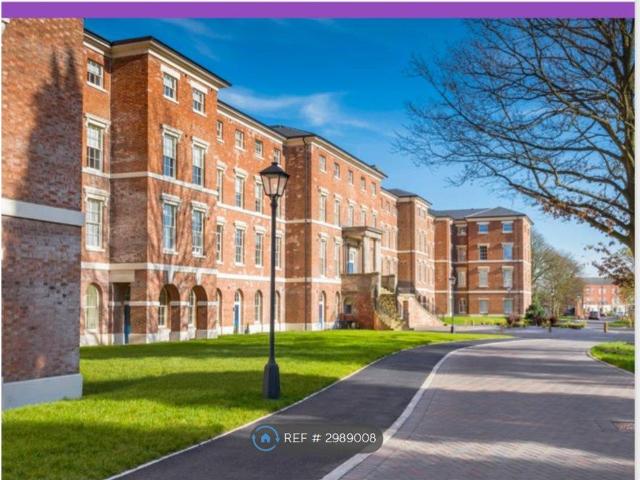 Apartment for rent in Baswich, Staffordshire