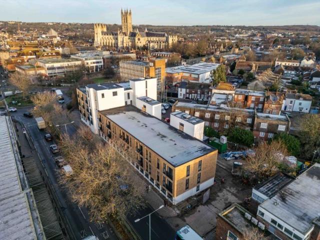 Apartment for rent in Longport, Canterbury