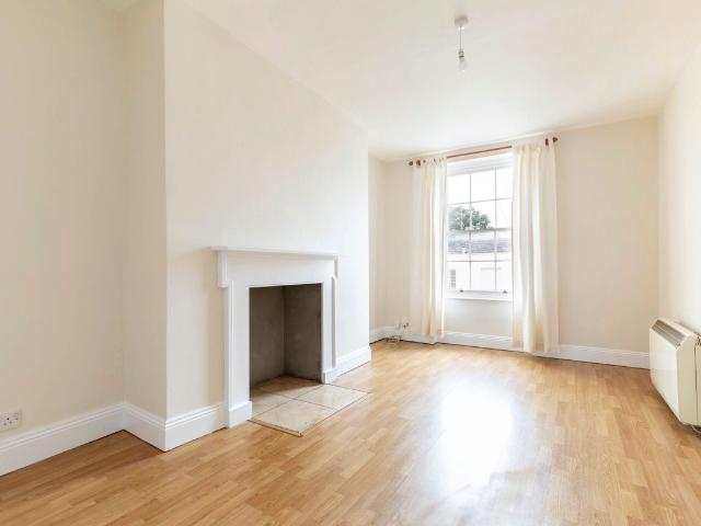 Apartment for rent in Ewens Farm, Golden Valley