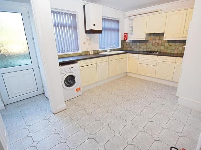 House for rent in Poolfields, Butterton