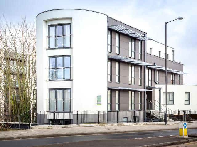 Apartment for rent in Alstone, Golden Valley