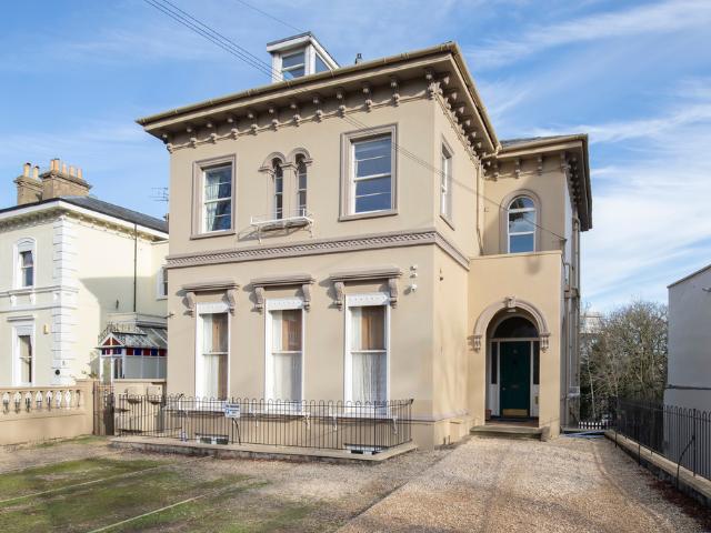Apartment for rent in Montpellier, Cheltenham