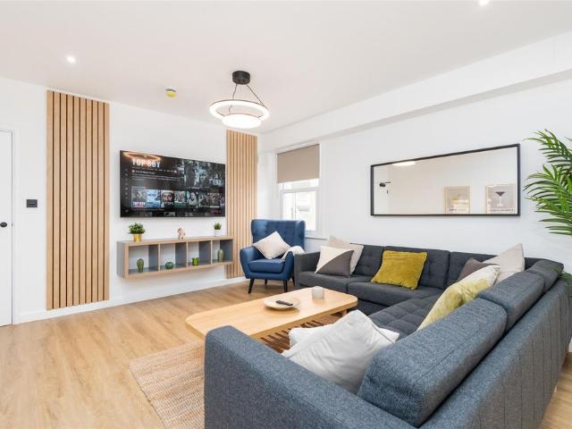 Room for rent in Brompton, Gillingham