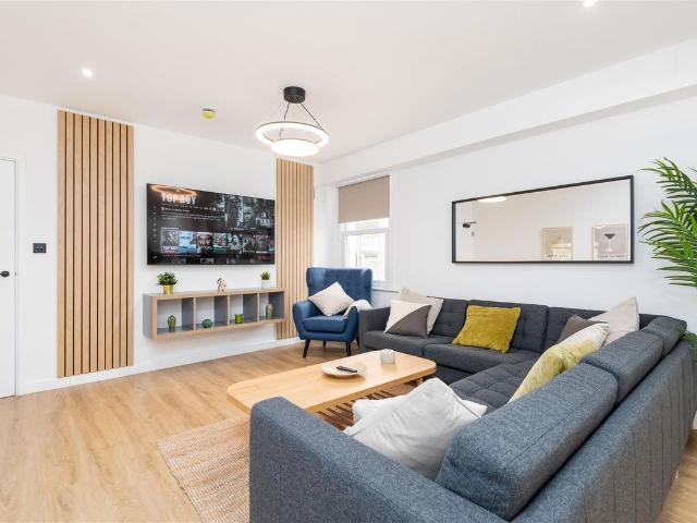 Room for rent in Brompton, Gillingham