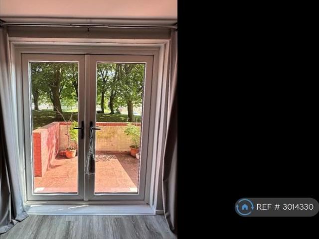 Apartment for rent in Woodside, Scotland