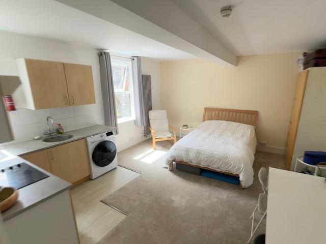 Studio for rent in Pimlico, Greater London