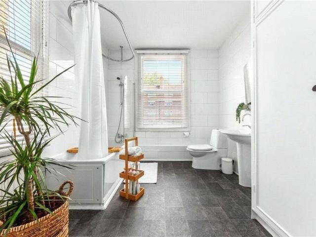 Apartment for rent in Pimlico, Isle Of Man