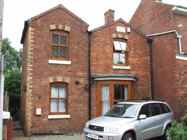 House for rent in Foxholes, Rushock