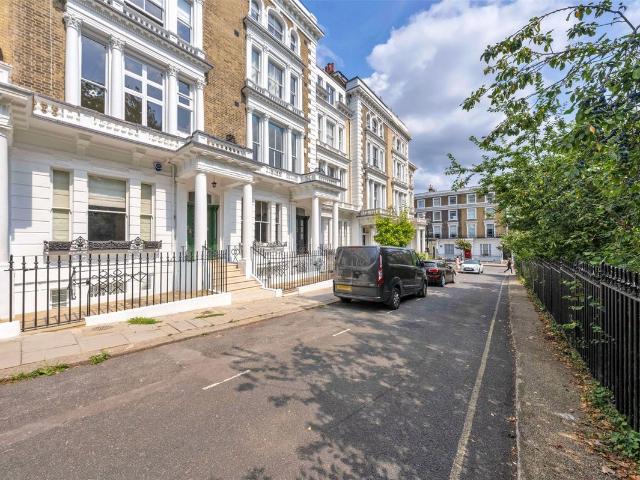 House for rent in Chalk Farm, Primrose Hill