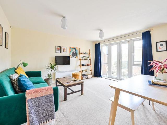 Apartment for rent in Old Kent Road, Greater London