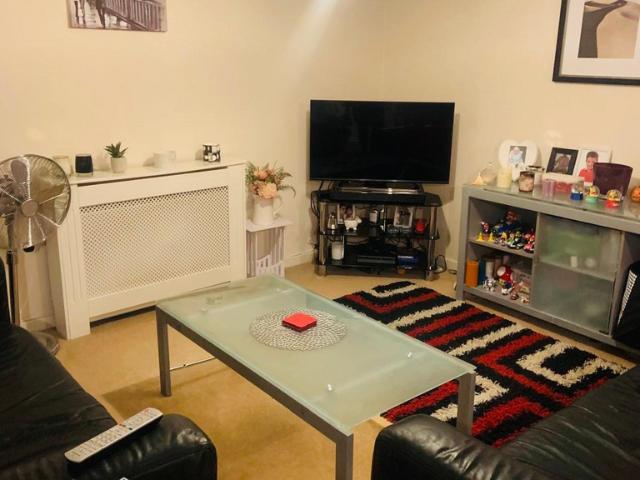 Apartment for rent in London Borough of Hounslow, Greater London