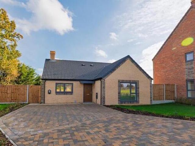 House for sale in East Bank, Norfolk