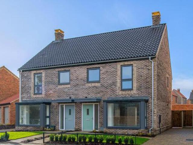 House for sale in East Bank, Norfolk