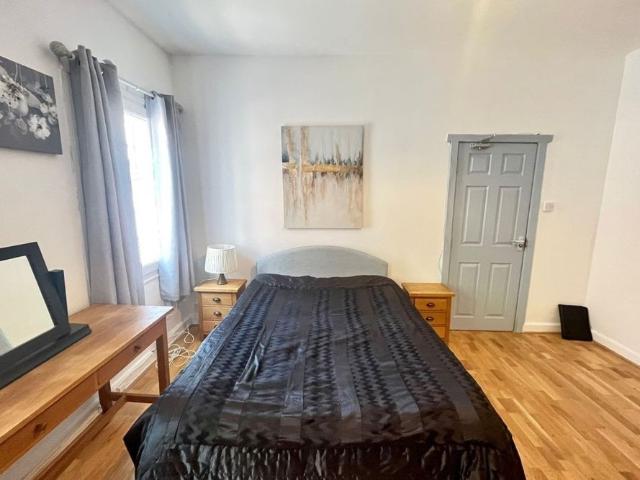 Apartment for rent in Heigham Grove, East Bank