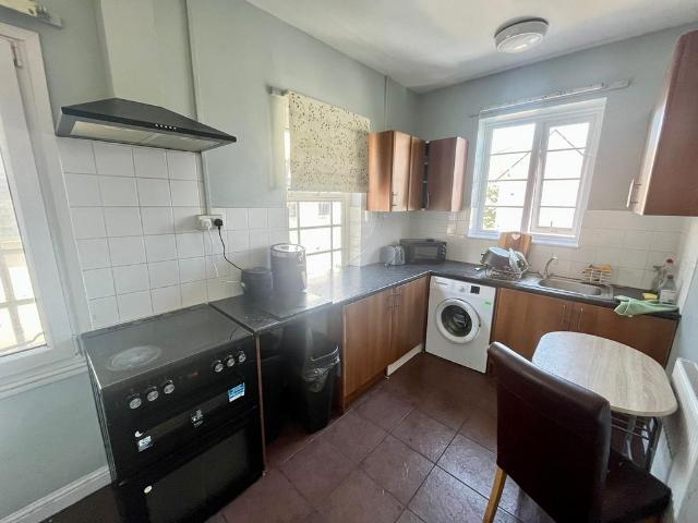 Apartment for rent in Heigham Grove, East Bank