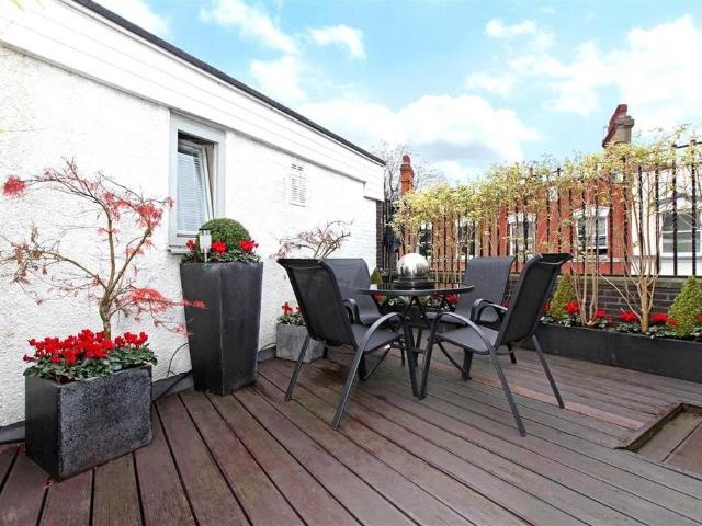Apartment for rent in London Borough of Camden, Greater London