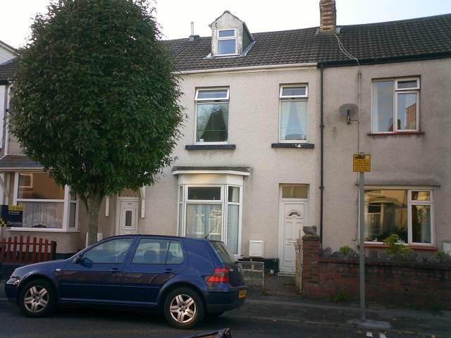 House for rent in Nangreaves, Wales