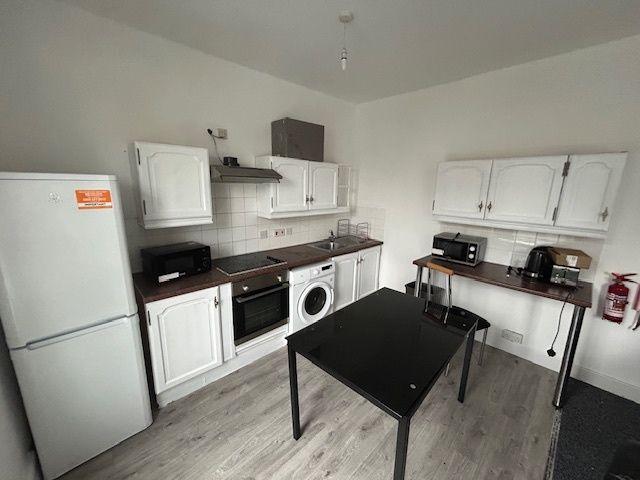 House for rent in Nangreaves, Wales