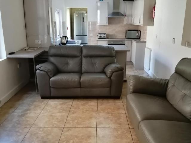 House for rent in Nangreaves, Wales