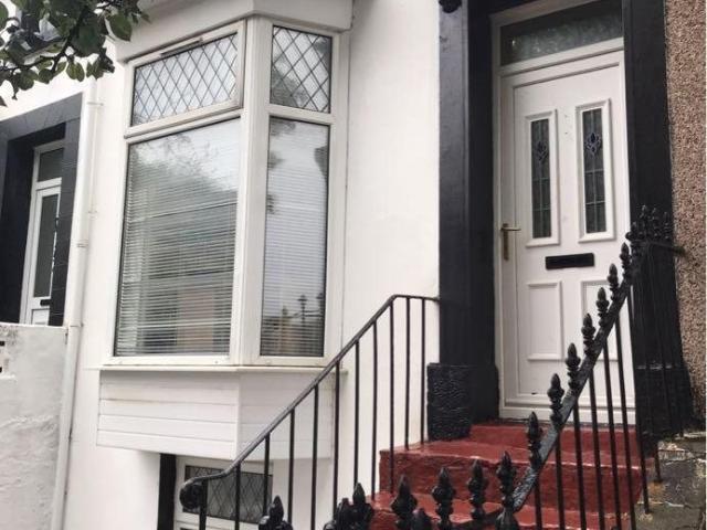 House for rent in Nangreaves, Wales
