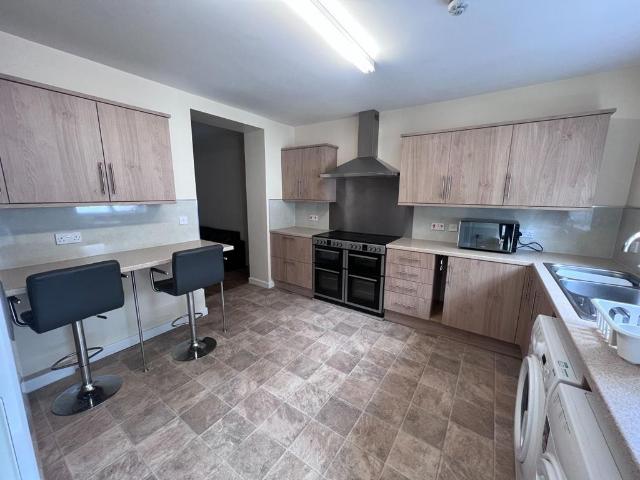 House for rent in Nangreaves, Wales