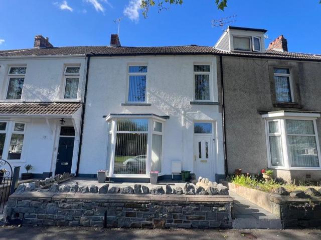 Apartment for rent in Nangreaves, Wales