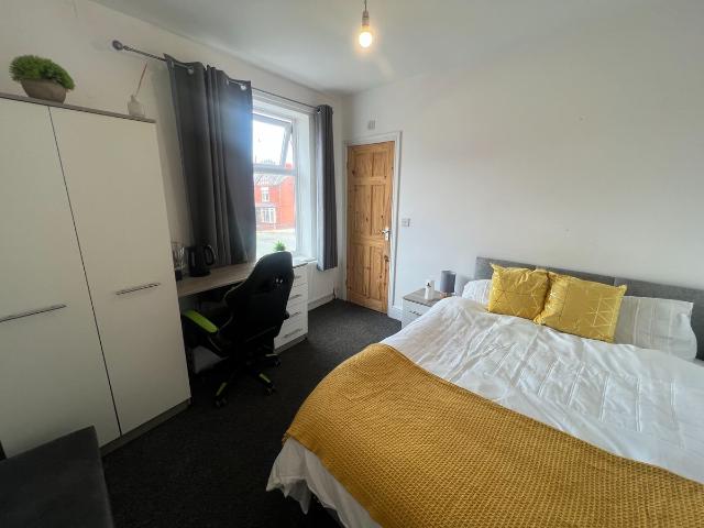 Room for rent in Wash End, Wigan